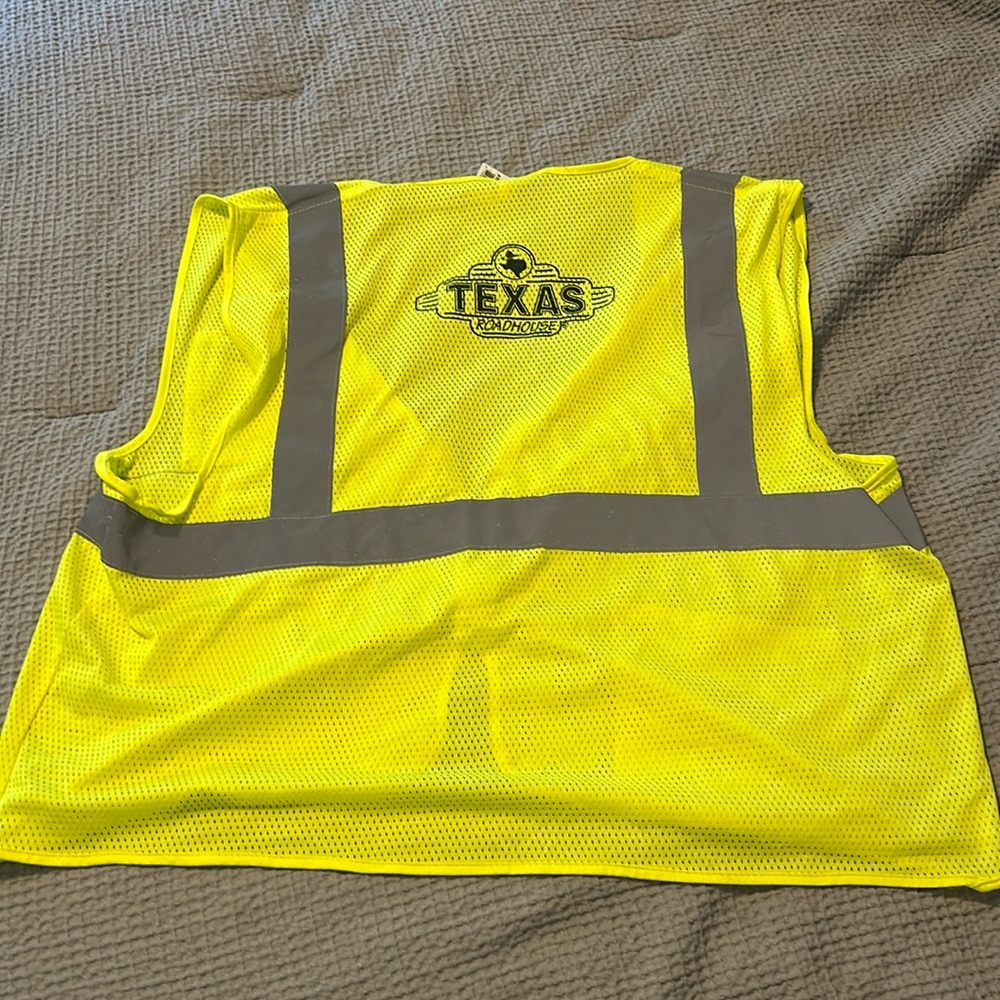 Texas Roadhouse safety vest